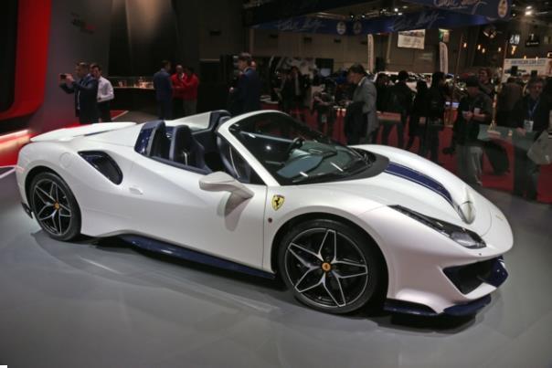 Ferrari 488 Pista.  Foto: Auto-Medienportal.Net/Ferrari